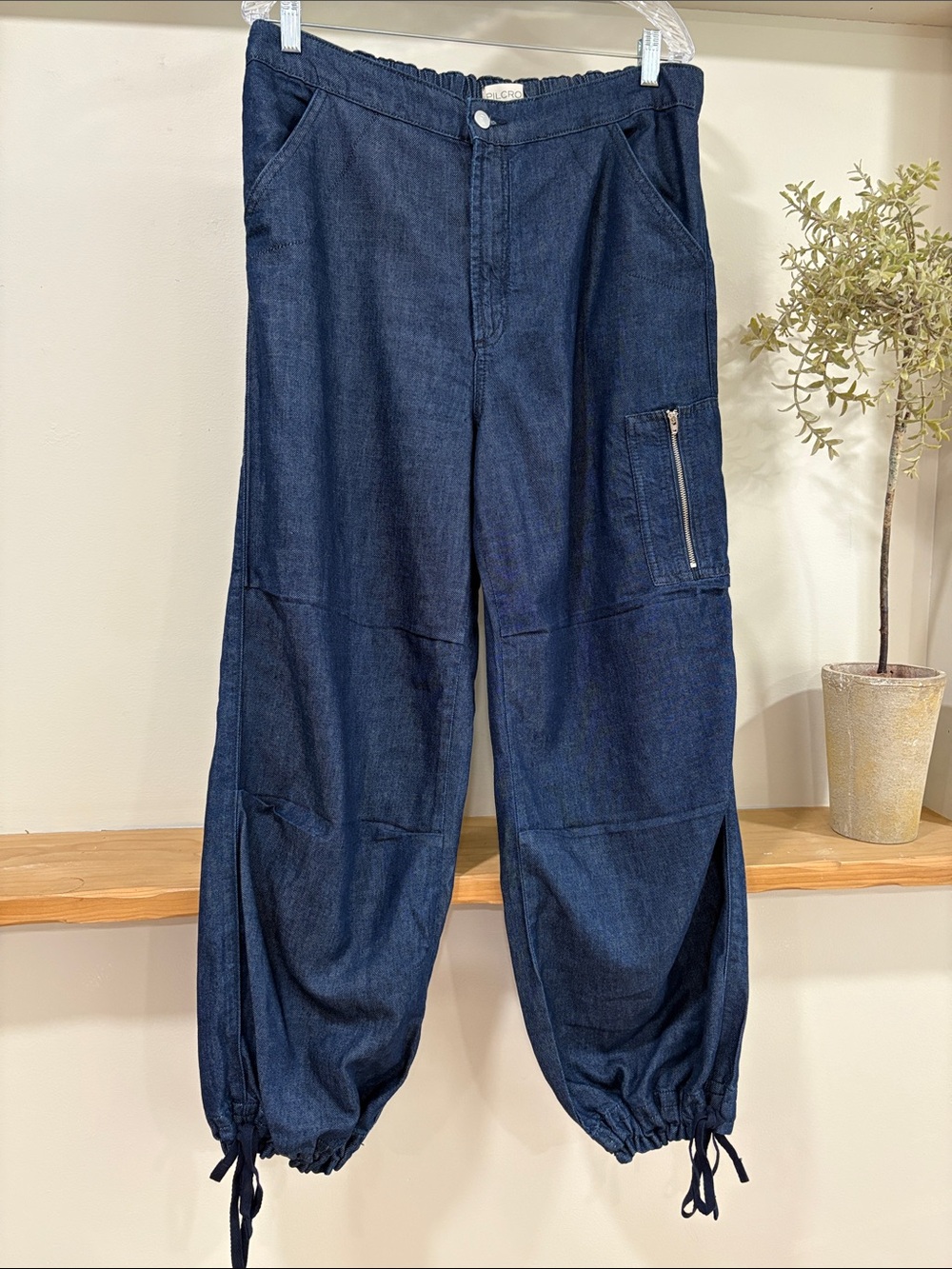 Anthropologie Pilcro Parachute Jeans, Size 32, New without Tag - Picture 2 of 16
